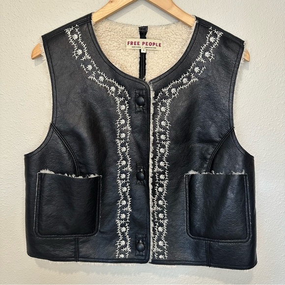 **NWT** Free People Travelers Black and White Women's Leather  Vest - Picture 5 of 16